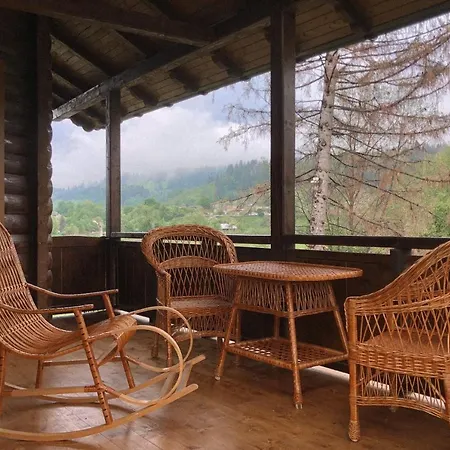 Lodge чорногірський вітер