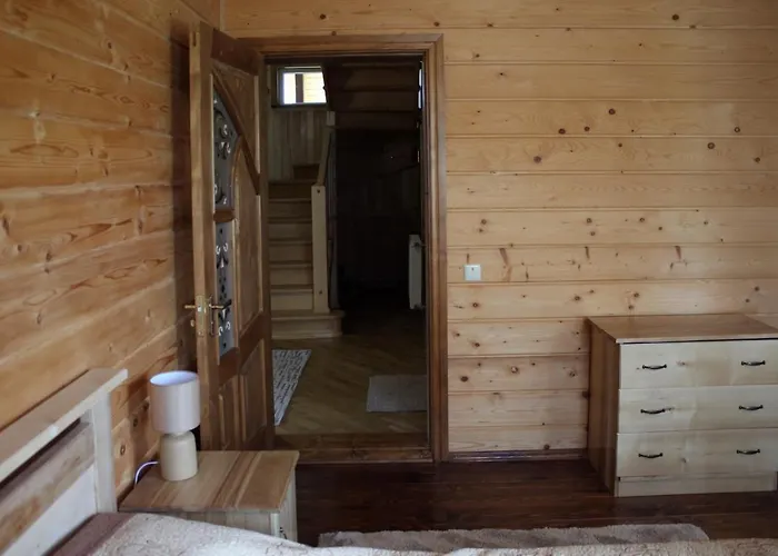 山林小屋 чорногірський вітер *