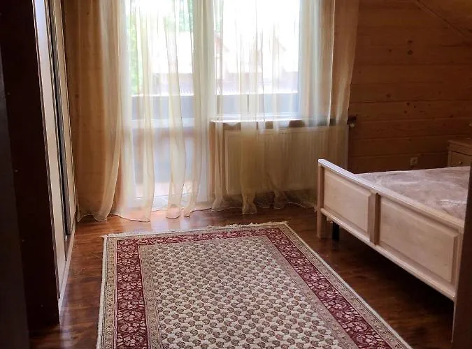 чорногірський вітер 山林小屋
